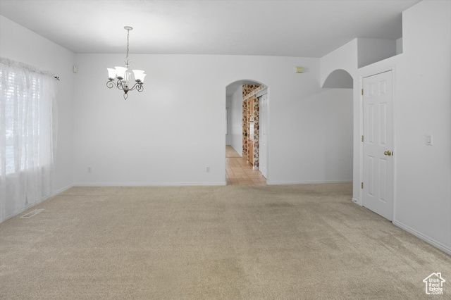 4602 S HATHAWAY DR, Roy, UT 84067