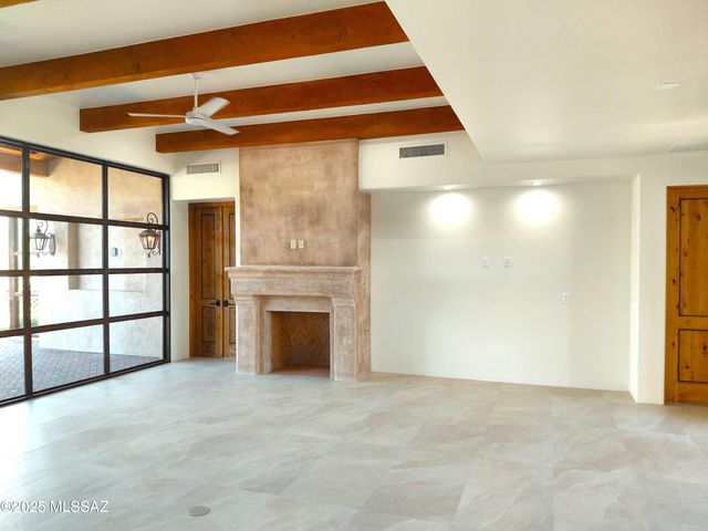 6060 N Piedra Seca, Tucson, AZ 85718