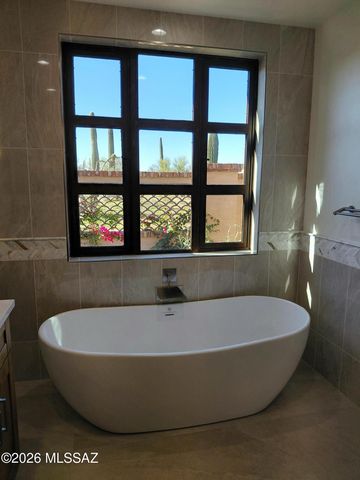 6060 N Piedra Seca, Tucson, AZ 85718