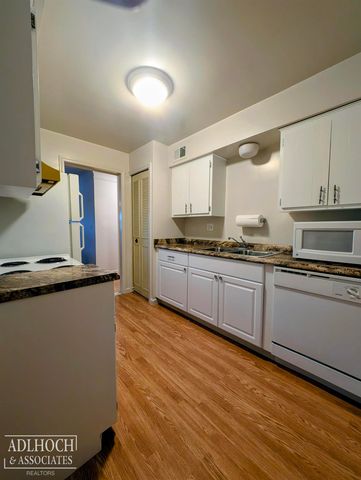 1750 Vernier Road 6, Grosse Pointe Woods, MI 48236