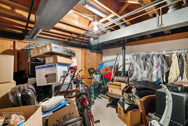 1750 Vernier Road 6, Grosse Pointe Woods, MI 48236