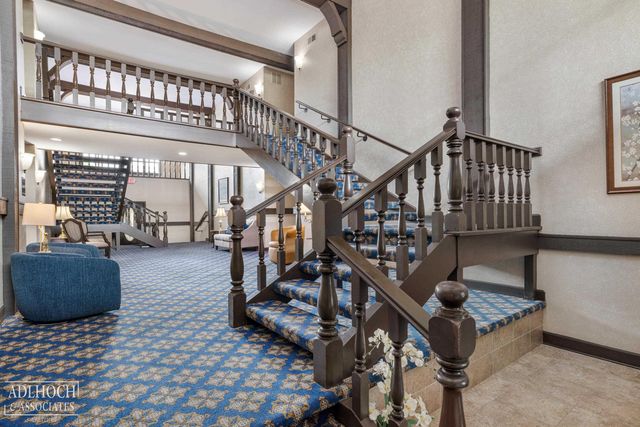 1750 Vernier Road 6, Grosse Pointe Woods, MI 48236