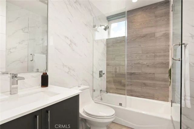 2311 Cove, Los Angeles, CA 90039