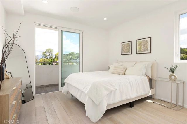 2311 Cove, Los Angeles, CA 90039