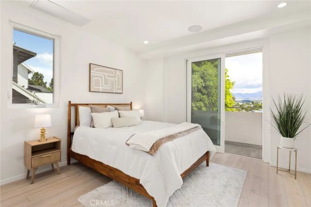 2311 Cove, Los Angeles, CA 90039