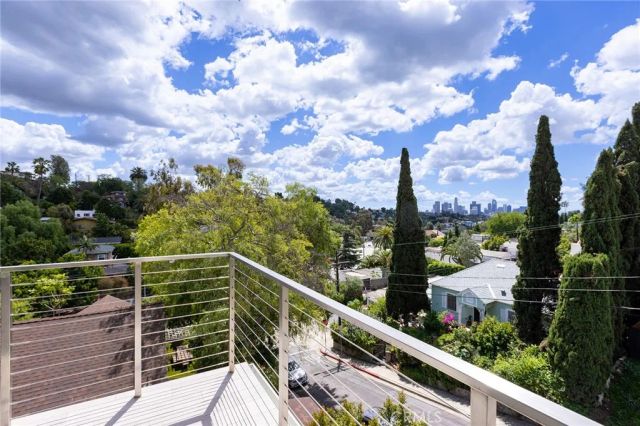2311 Cove, Los Angeles, CA 90039