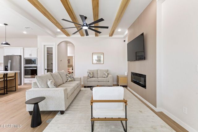 1401 DYLAN Place, El Paso, TX 79928