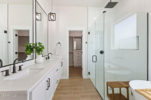 1401 DYLAN Place, El Paso, TX 79928