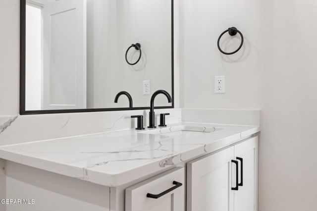 1401 DYLAN Place, El Paso, TX 79928