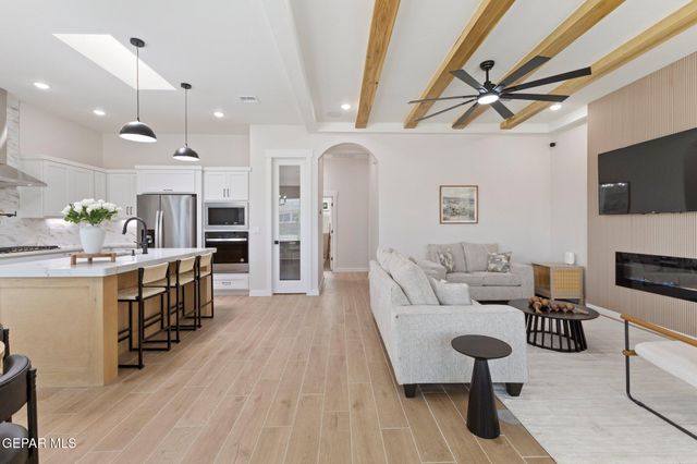 1401 DYLAN Place, El Paso, TX 79928