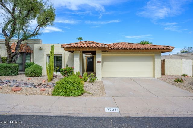 1709 E FRIER Drive, Phoenix, AZ 85020