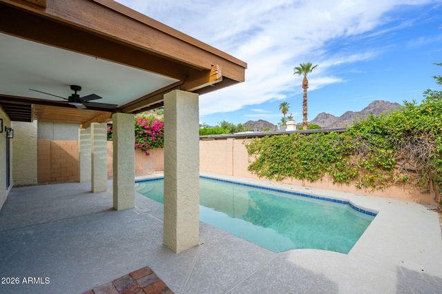 1709 E FRIER Drive, Phoenix, AZ 85020