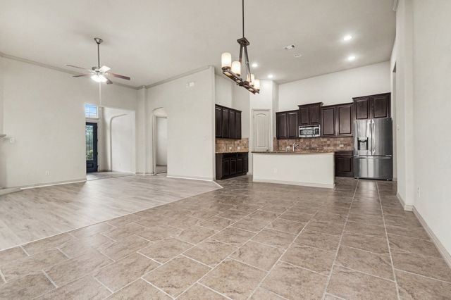 224 Carrington Lane, Lewisville, TX 75067