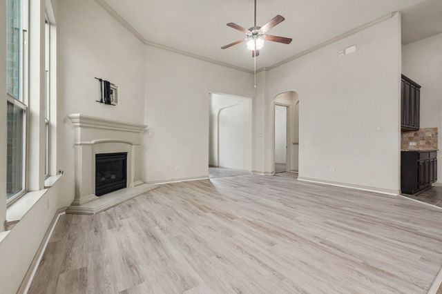 224 Carrington Lane, Lewisville, TX 75067