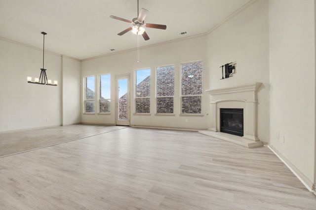 224 Carrington Lane, Lewisville, TX 75067