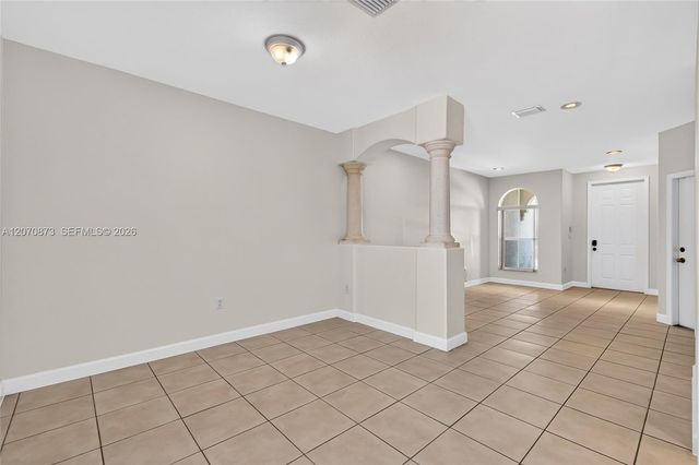 14946 SW 9th Way, Miami, FL 33194