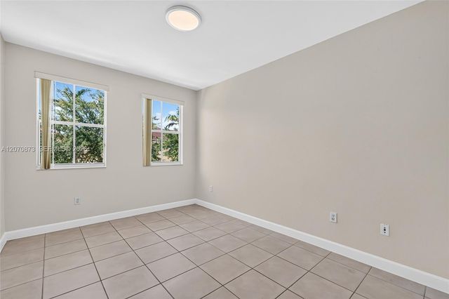14946 SW 9th Way, Miami, FL 33194