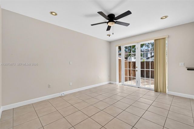 14946 SW 9th Way, Miami, FL 33194