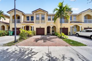14946 SW 9th Way, Miami, FL 33194