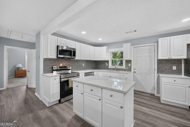 2162 Doris Drive, Decatur, GA 30034