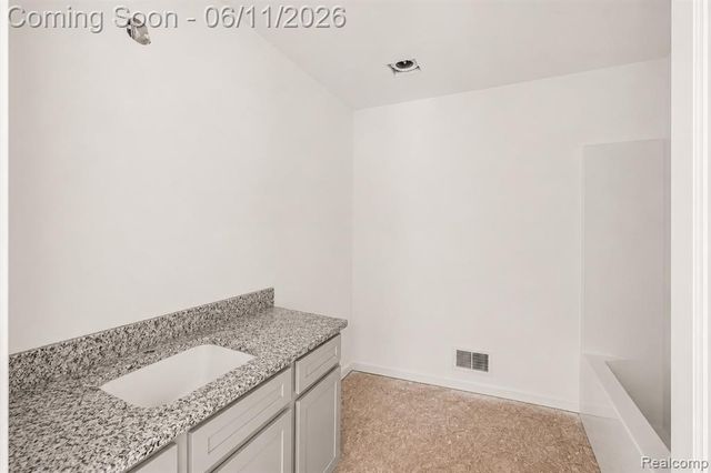 6465 Whisper Ridge Court, Burton, MI 48509