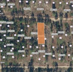 129 WEST VIRGINIA STREET, Hawthorne, FL 32640