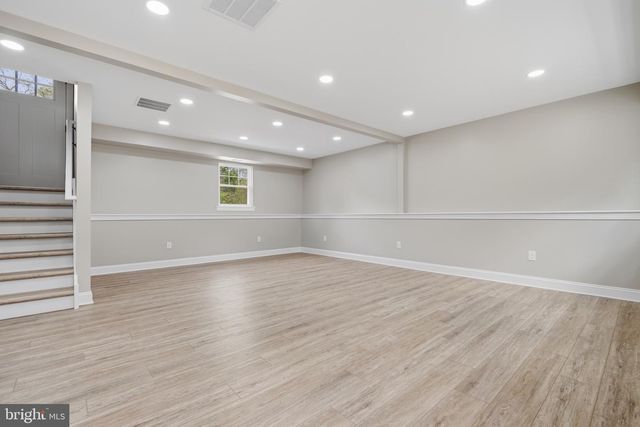 18 AVIS MILL RD, Pilesgrove, NJ 08098