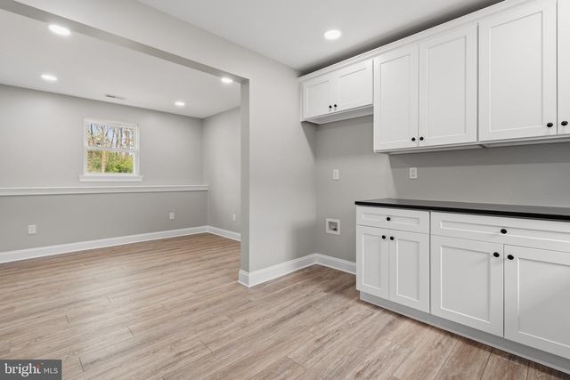 18 AVIS MILL RD, Pilesgrove, NJ 08098