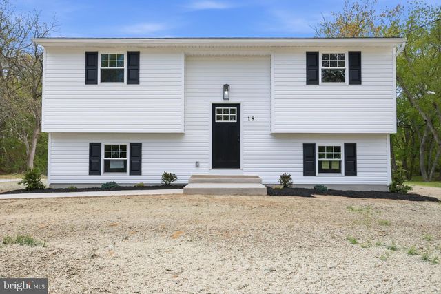 18 AVIS MILL RD, Pilesgrove, NJ 08098