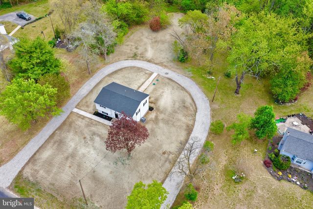 18 AVIS MILL RD, Pilesgrove, NJ 08098