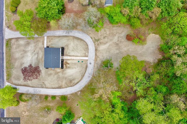 18 AVIS MILL RD, Pilesgrove, NJ 08098