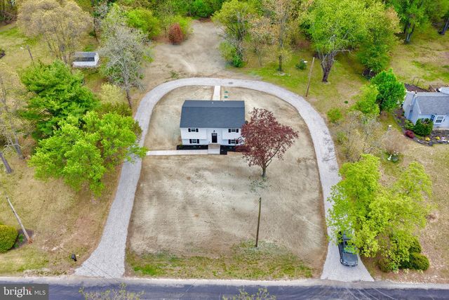 18 AVIS MILL RD, Pilesgrove, NJ 08098