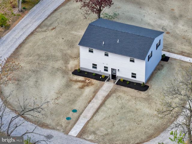 18 AVIS MILL RD, Pilesgrove, NJ 08098