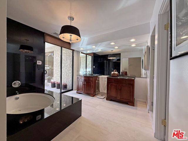 69 Colgate Drive, Rancho Mirage, CA 92270