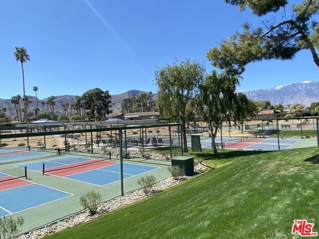 69 Colgate Drive, Rancho Mirage, CA 92270