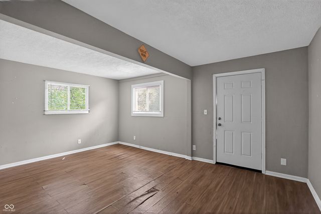 4023 Cass Court, Indianapolis, IN 46235