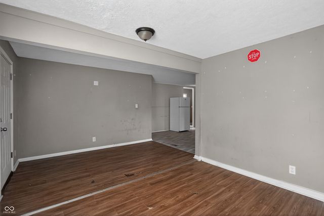 4023 Cass Court, Indianapolis, IN 46235