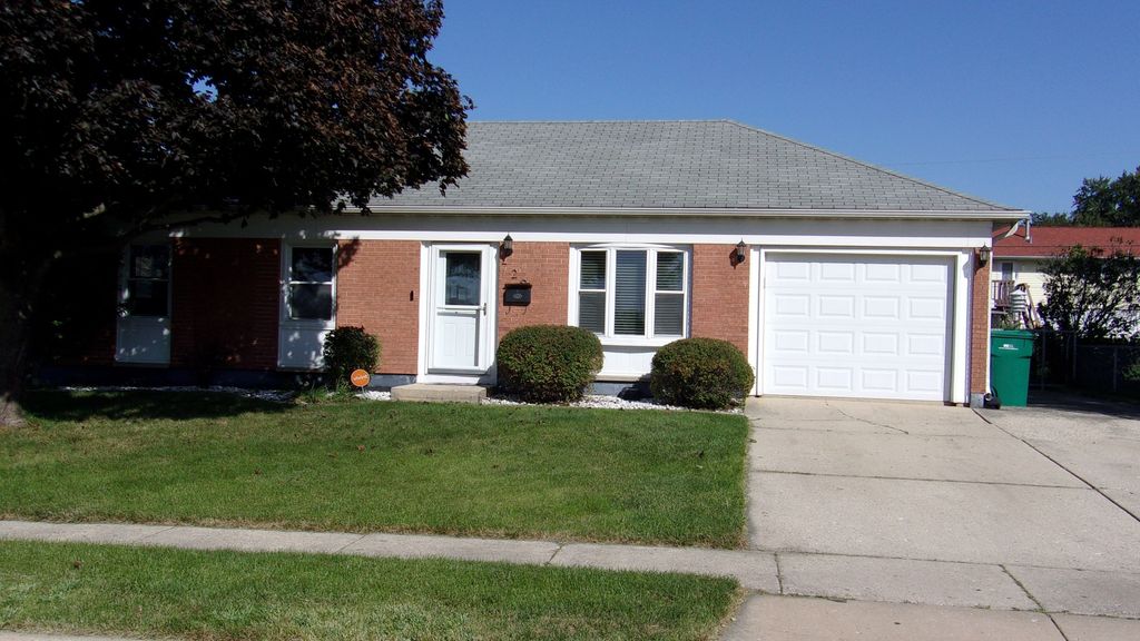 726 Newland Avenue, Romeoville, IL 60446 — exterior