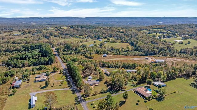 405 County Road 603, Fort Payne, AL 35967