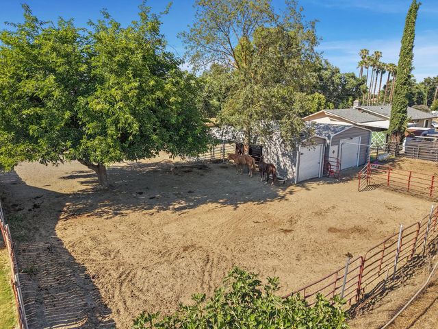 10332 E Ada Ave, Stockton, CA 95215