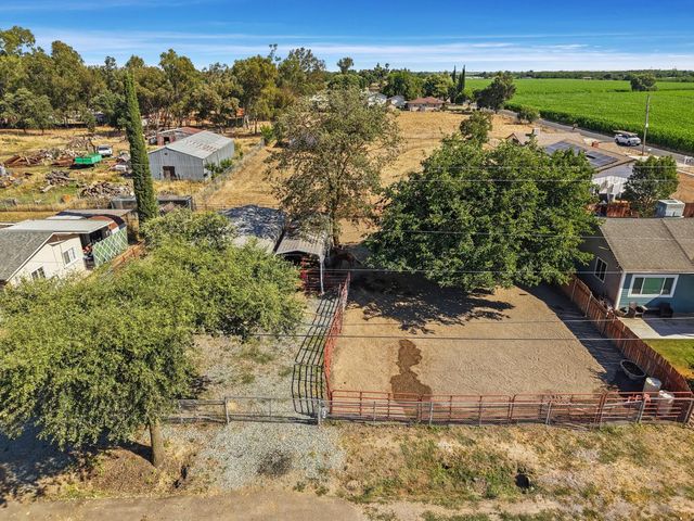 10332 E Ada Ave, Stockton, CA 95215