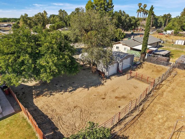 10332 E Ada Ave, Stockton, CA 95215