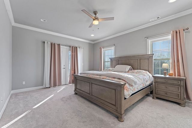 1305 2nd Street, Bentonville, AR 72712