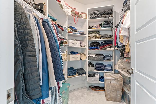 1305 2nd Street, Bentonville, AR 72712