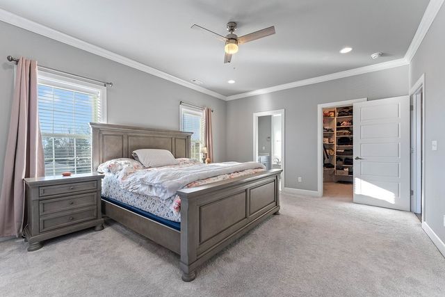 1305 2nd Street, Bentonville, AR 72712