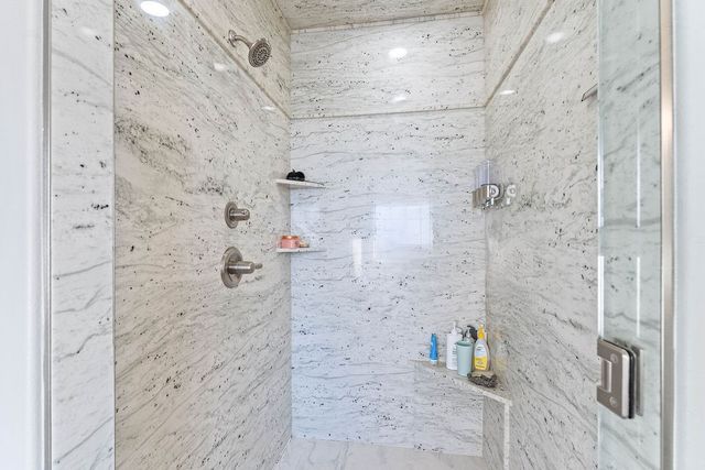 1305 2nd Street, Bentonville, AR 72712