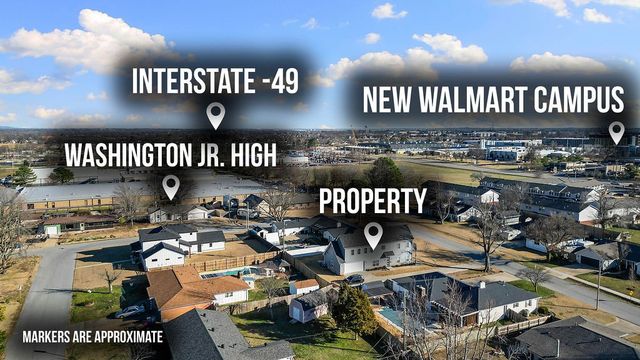 1305 2nd Street, Bentonville, AR 72712