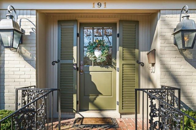 191 CHEROKEE DR, Memphis, TN 38111