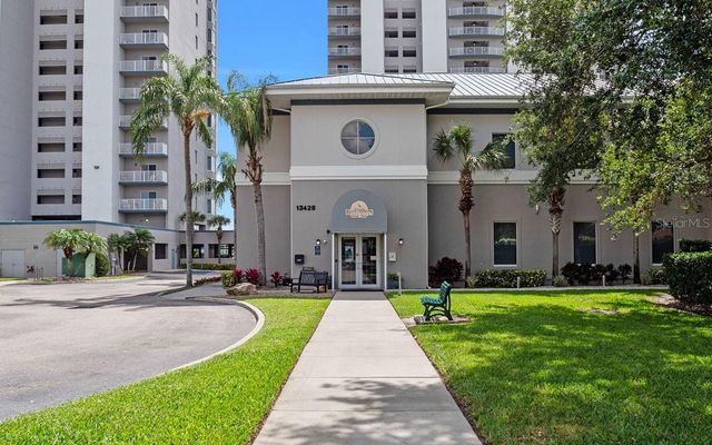 13427 BLUE HERON BEACH DRIVE 402, Orlando, FL 32821