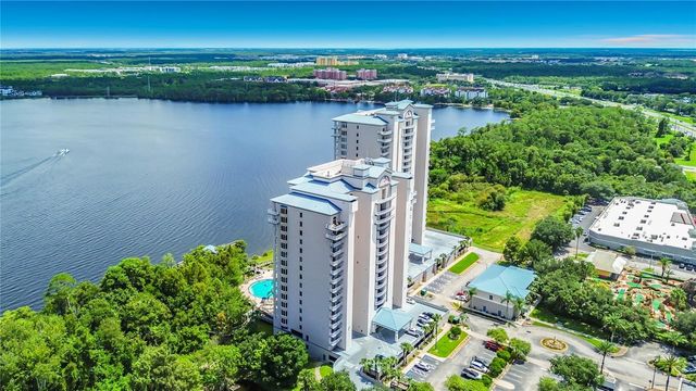 13427 BLUE HERON BEACH DRIVE 402, Orlando, FL 32821